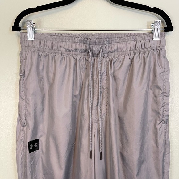 Under Armour Women's Grey Drawstring Activewear Hi Rise Athletic Sweatpants L - Picture 9 of 9